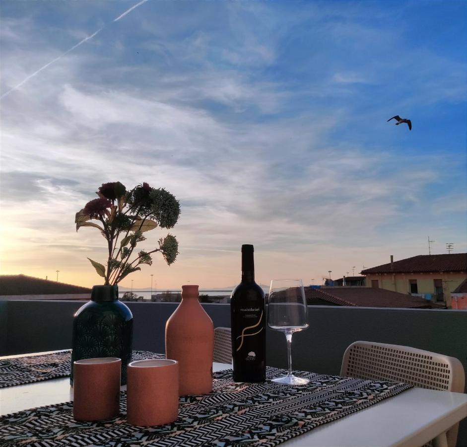 Apartamento Il Faro Porto Torres Exterior foto